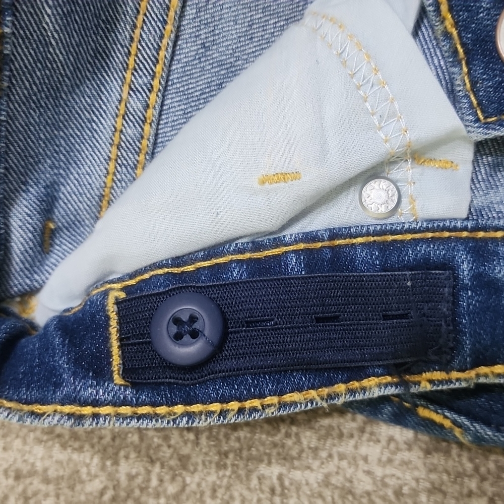Jeans - Picture 4 of 4